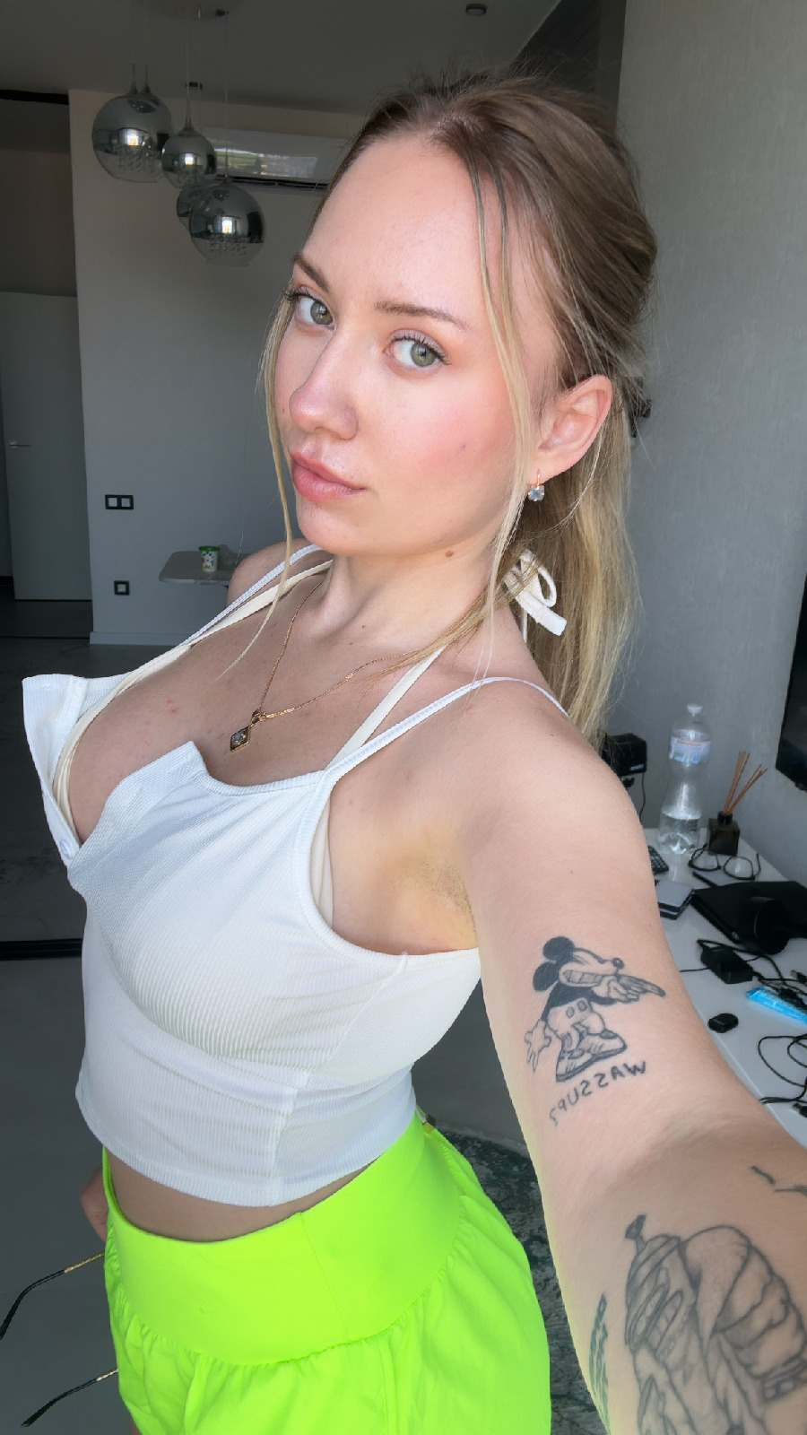 KateV in her underwear in Zurich