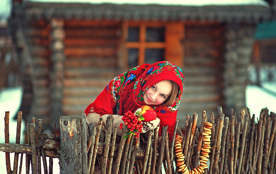 Sexy girl Women in Slavic costumes in Zurich