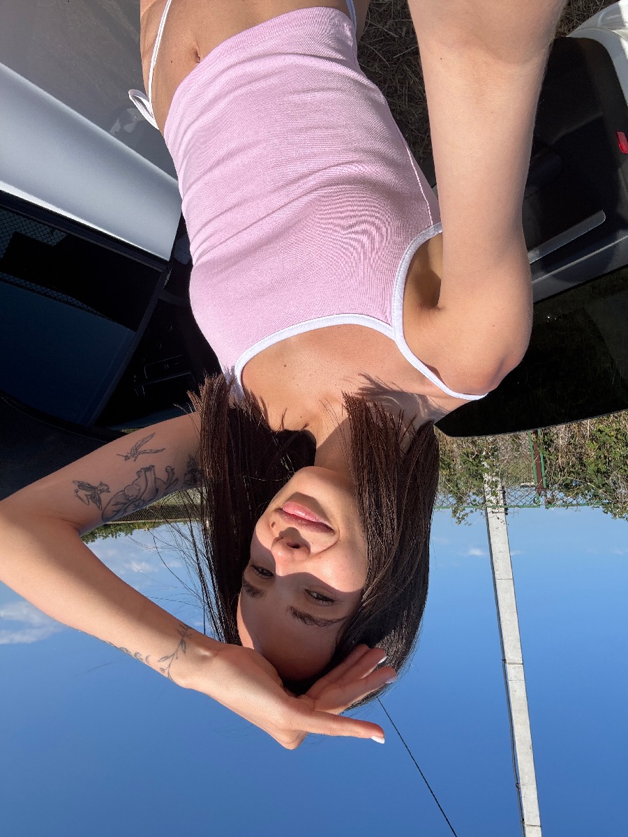 Sexy model Tina in Zurich